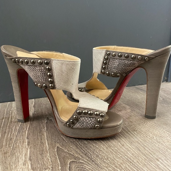 Christian Louboutin Hassaneta 120 Version Grey - Picture 8 of 12